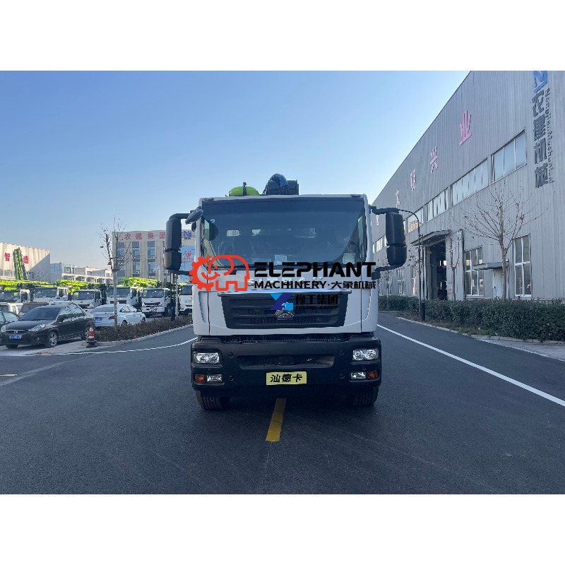 Autobetonpompa Nuova di Zecca  - Brand Heavy Equipment recensione e prezzo